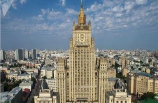 فايننشال تايمز: واشنطن تذكّر الإمارات بضرورة الحذر لمحاولات التهرب الروسي من العقوبات