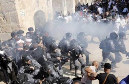 الأردن : الانتهاكات المتواصلة على المقدسات تنذر بالمزيد من التصعيد