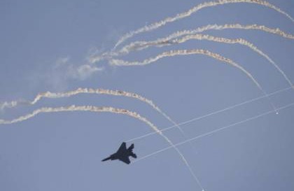 مسئول أمني إسرائيلي: موسكو أبلغت مسبقا بالهجوم على سورية