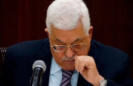 يبدو الرئيس عباس وقيادة حركة فتح كشخص تحدث طويلاً عن أهمية الخروج الآمن من الباب، ولكنه عندما اتخذ قراره، قام بالقفز من الشباك!!