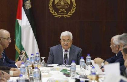 السلطة الفلسطينية تعد لتغيير وزاري واسع وإجراء انتخابات برلمانية