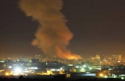فيديو: 3 جرحى في غارة جوية إسرائيلية على سوريا