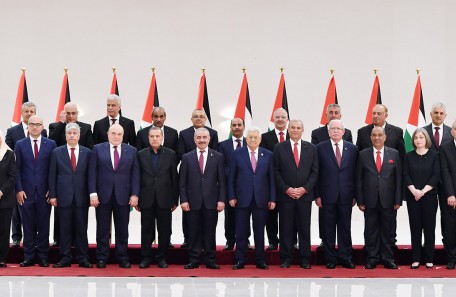 الحكومة الفلسطينية الجديدة تعقد اجتماعها الأول برئاسة "اشتية"
