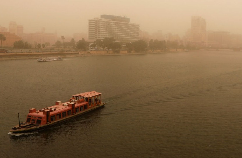 بعد وصول الحرارة لـ45... الأرصاد الجوية المصرية تكشف موعد انتهاء الموجة الحارة