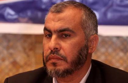 غازي حمد يرفض تصريحات مجدلاني حول وزارة الشئون الاجتماعية بغزة