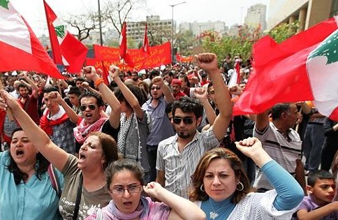 الحزب الشيوعي يدعو إلى إضراب عام رفضا لورقة الحريري الإصلاحية
