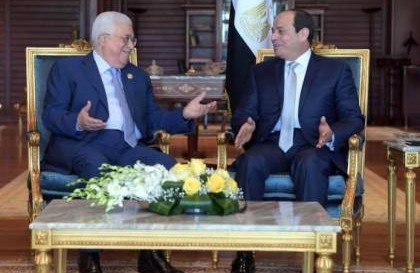 صحيفة : "مصر لم تلبّ دعوةً للقاء مع الرئيس عباس والصفدي"
