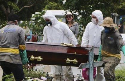 كورونا: ربع مليون وفاة بأميركا والبرازيل والفيروس ينتشر بإسبانيا والصين