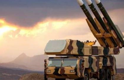 خبير إسرائيليٌّ: الصاروخ السوريّ الذي سقط بالنقب أدّى لتغيير قواعد اللعبة