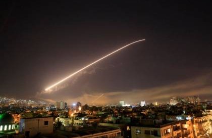 إطلاق صواريخ غزة يقربنا من جولة جديدة: إسرائيل تستعد لاحتمال التصعيد في القدس والضفة والقطاع
