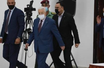 صحيفة: اتهامات للرئيس عباس بعرقلة صفقة الأسرى بين "حماس" والاحتلال