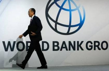 البنك الدولي: تدهور الوضع الاقتصادي في فلسطين ويدعو لإصلاحات ادارية بالسلطة
