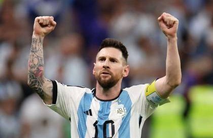 الأرجنتين تتأهل لنصف نهائي كأس العالم بعد فوزها على هولندا بركلات الترجيح