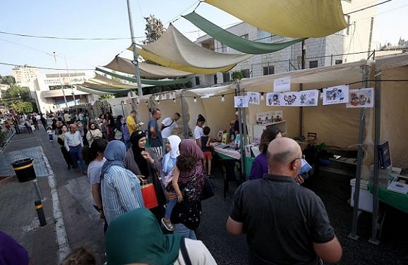 الاحتلال يعتزم استقطاع أموال من السلطة الفلسطينية لـ"سداد ديون الكهرباء"